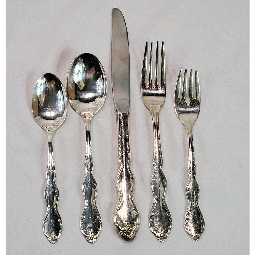Rogers Camelot Melody Silverplate 5 Piece Place Setting Silverware 1964